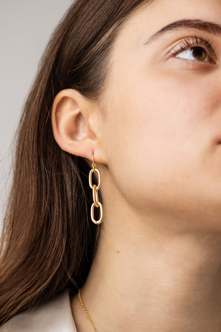 Queen – Ohrhänger drei Kettenglieder