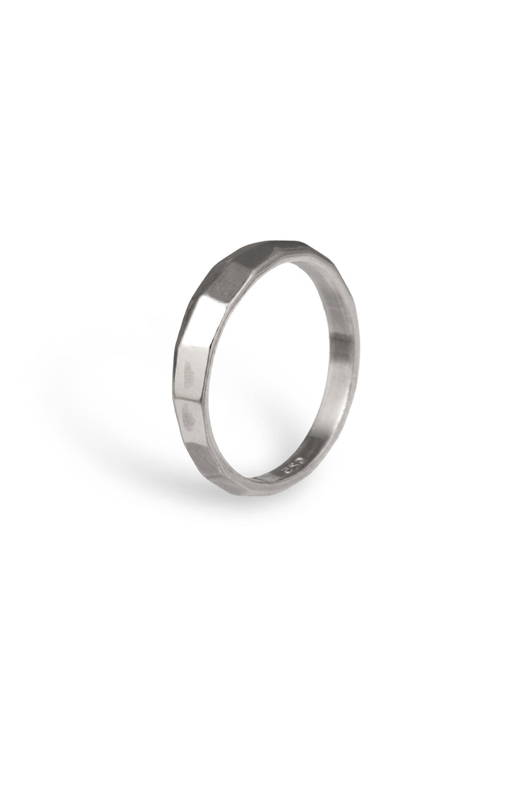 TS Solid Silver schmaler Facettenring
