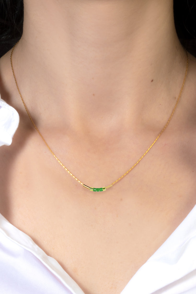 Farmer - Halskette fünf Glasperlchen grün